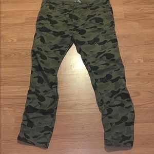 H&M camouflage pants mens size 36